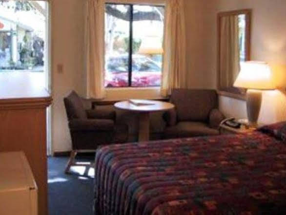 Kelseyville Motel Exterior photo